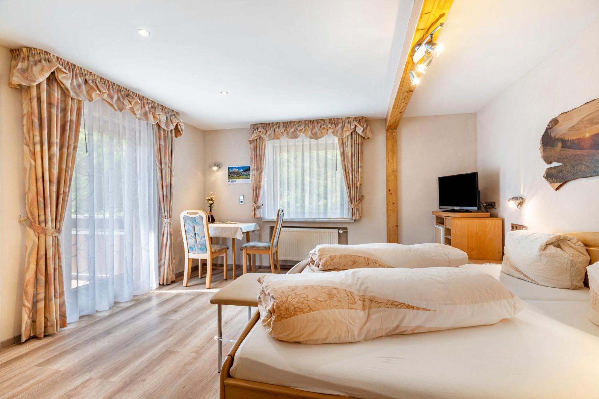 Gaestehaus Gerda Бад-Петерсталь-Грисбах Экстерьер фото